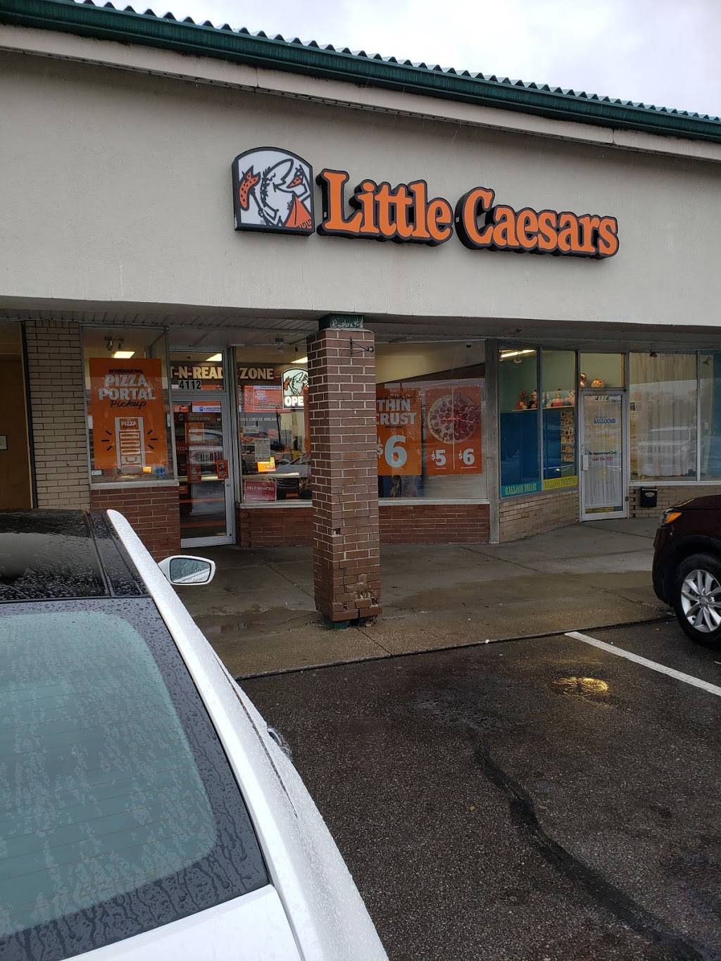 Little Caesars Pizza | meal takeaway | 4112 Lake Rd, Sheffield Lake, OH 44054, USA | 4409497499 OR +1 440-949-7499