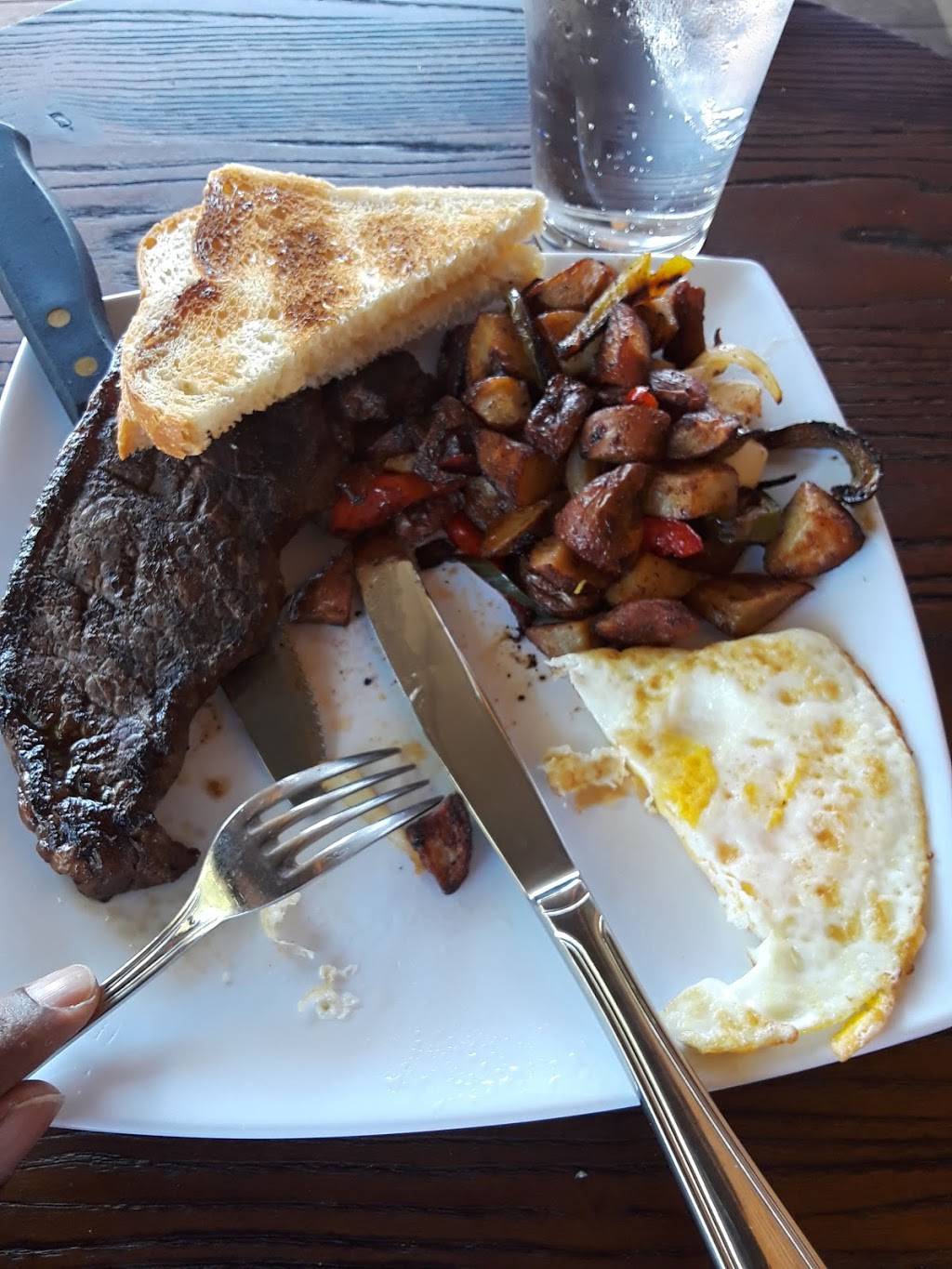 Magnolia House Casino at Sheepherders Inn | restaurant | 11275 Folsom Blvd, Rancho Cordova, CA 95742, USA | 9165007980 OR +1 916-500-7980