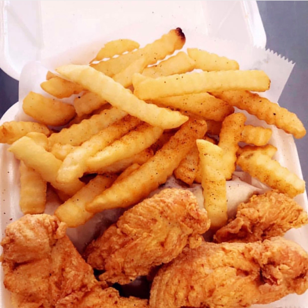 Red Snapper Memphis | restaurant | 2636 Frayser Blvd # 102, Memphis, TN 38127, USA | 9017798092 OR +1 901-779-8092