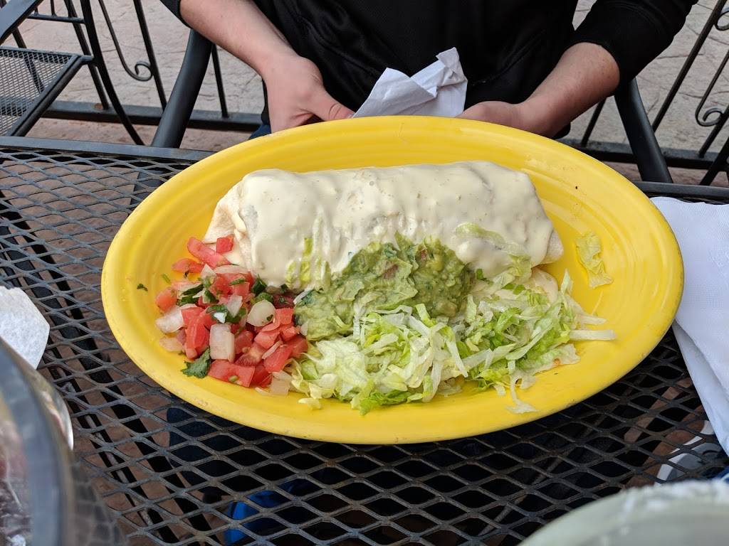 El Toro Mexican Restaurant | restaurant | 1120 1st Ave E, Shakopee, MN 55379, USA | 9524969080 OR +1 952-496-9080