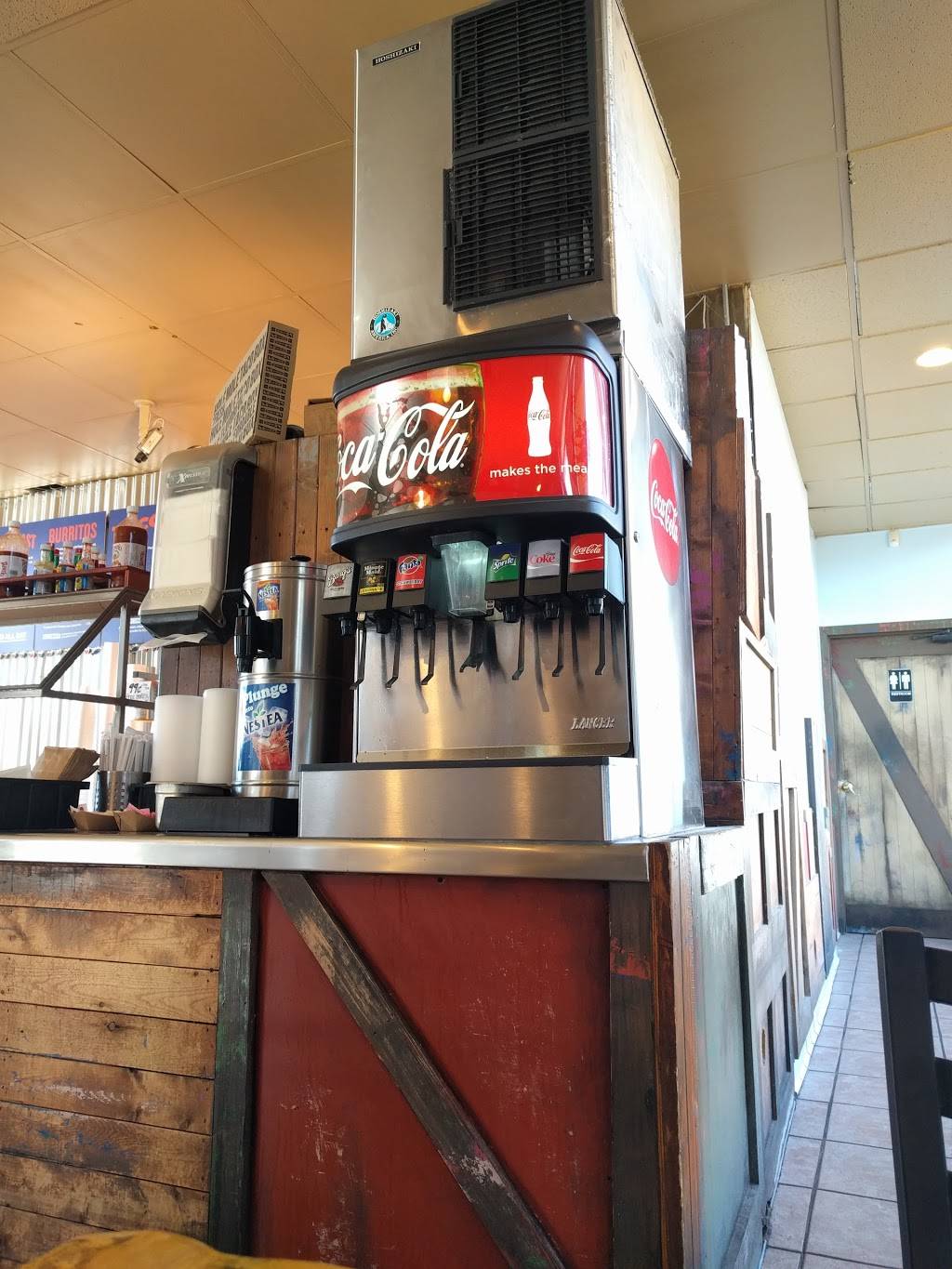 Hole Mole | restaurant | 5109 E Pacific Coast Hwy, Long Beach, CA 90804, USA | 5629851005 OR +1 562-985-1005