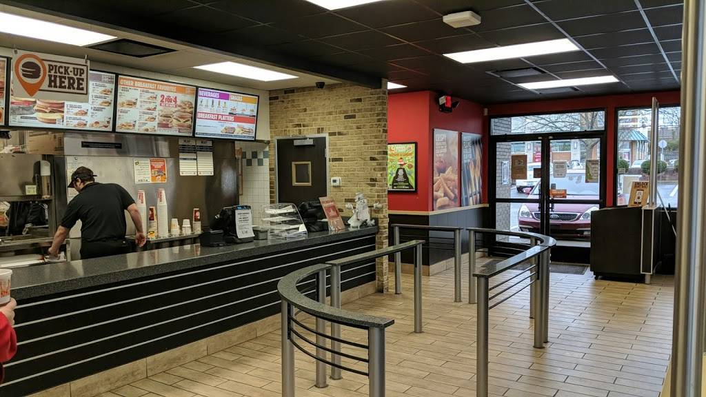 Burger King | restaurant | 803 South, KY-53, La Grange, KY 40031, USA | 5022224800 OR +1 502-222-4800