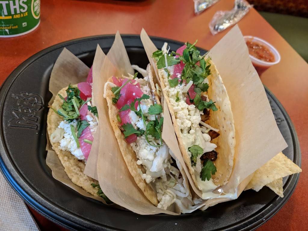 Moes Southwest Grill | restaurant | 265 Patriot Pl, Foxborough, MA 02035, USA | 7742155201 OR +1 774-215-5201