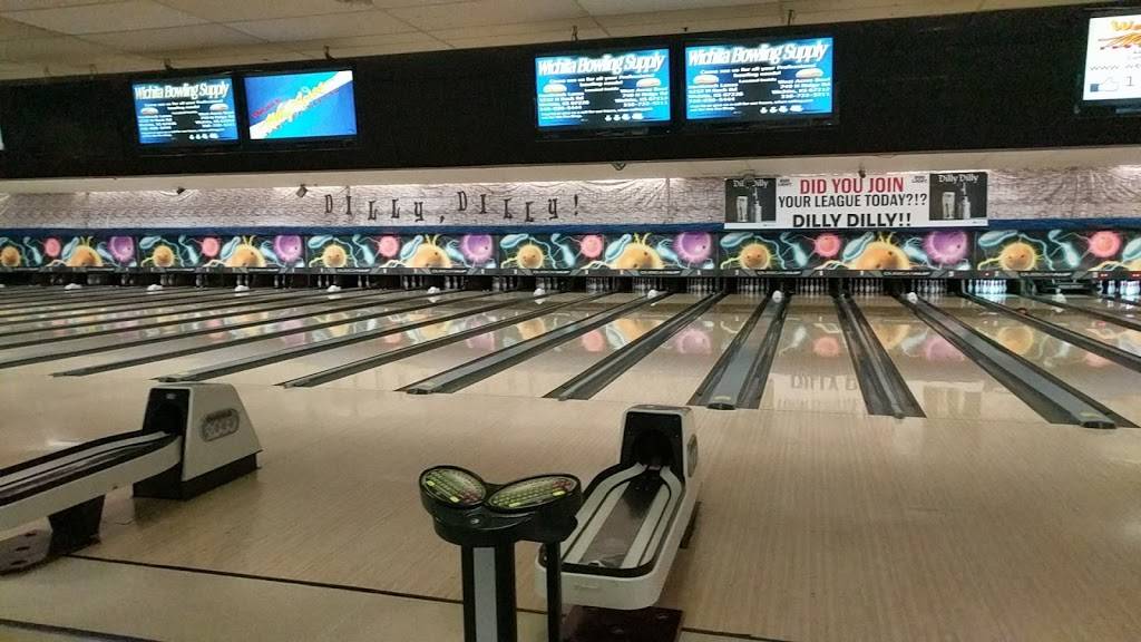 West Acres Bowling Center | night club | 749 N Ridge Rd, Wichita, KS 67212, USA | 3167225211 OR +1 316-722-5211