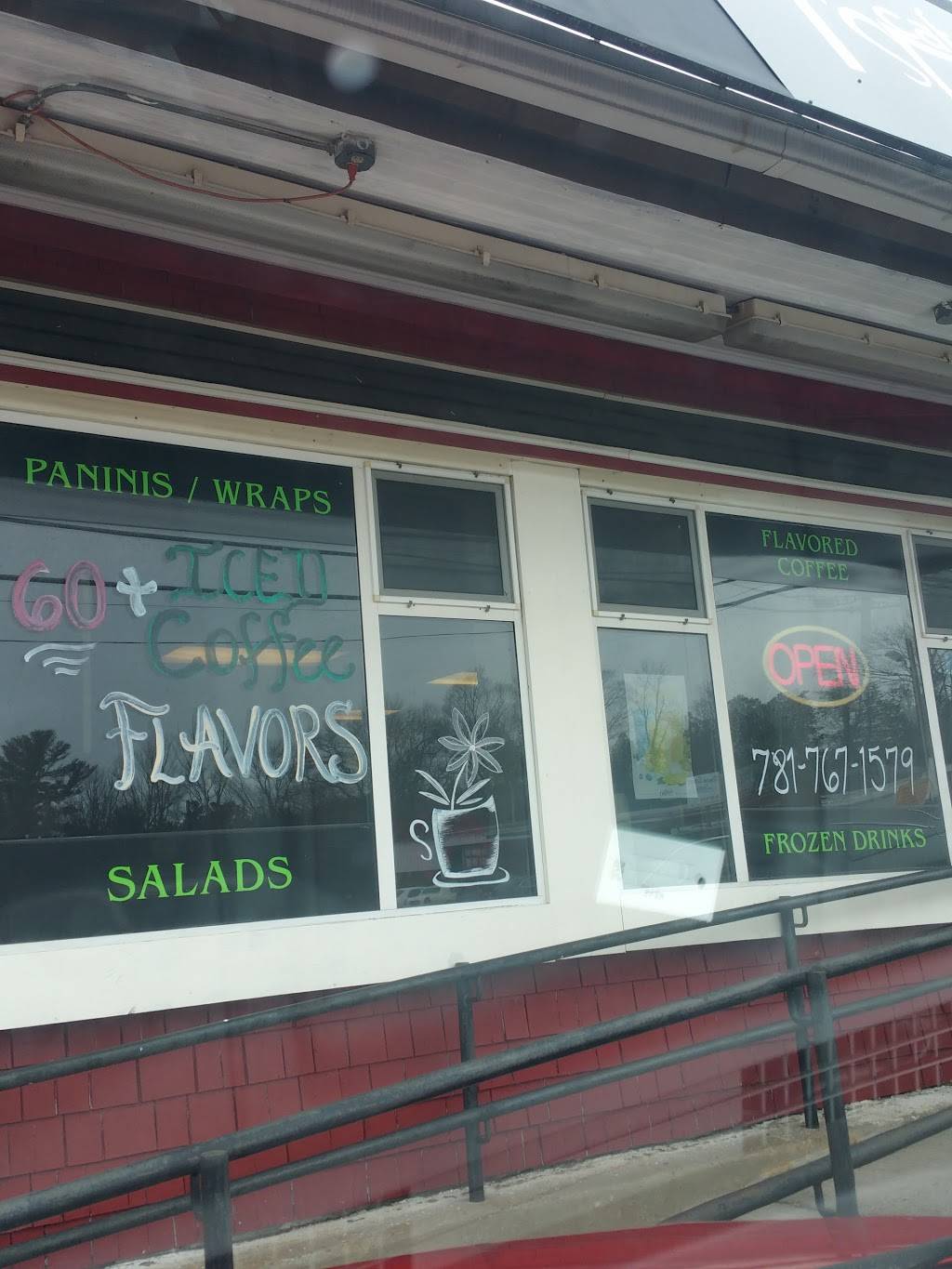 Ts Café | restaurant | 228 Union St, Holbrook, MA 02343, USA | 7817671579 OR +1 781-767-1579