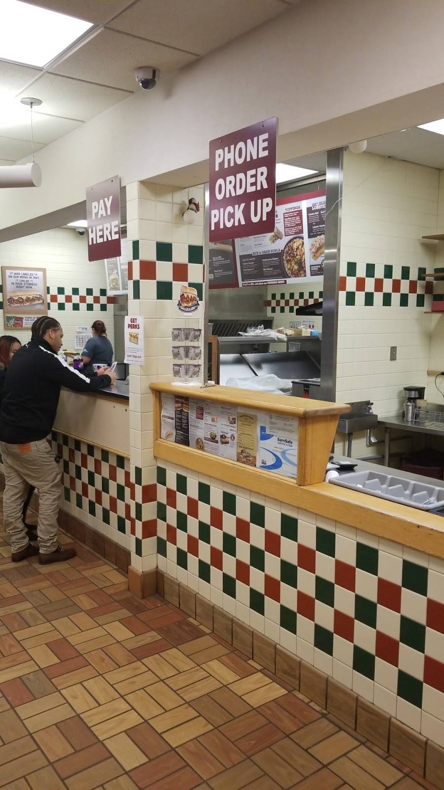 DAngelo Grilled Sandwiches | restaurant | 351 Turnpike St, Canton, MA 02021, USA | 7818214140 OR +1 781-821-4140