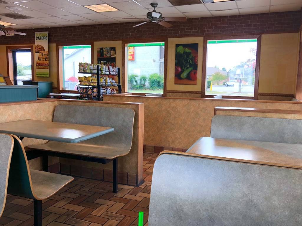 Subway | restaurant | 10631 Chapman Hwy, Seymour, TN 37865, USA | 8655776715 OR +1 865-577-6715