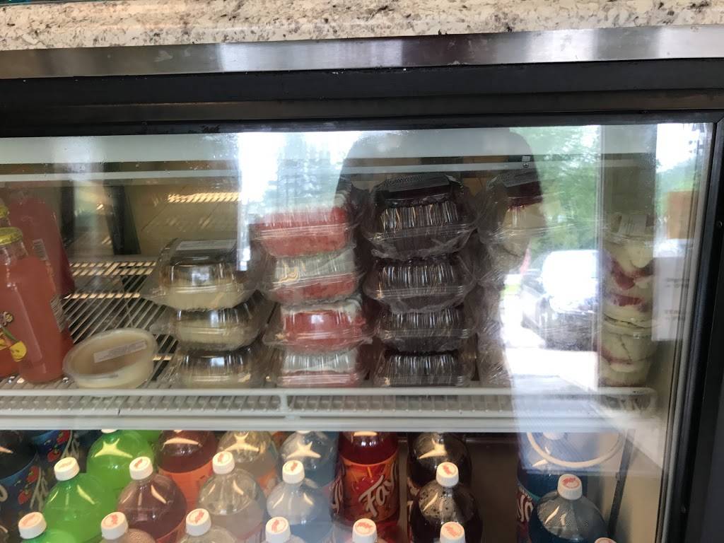 Mauri Brothers Chicken & Fish | restaurant | 9844 E 21st St, Indianapolis, IN 46229, USA | 3178027800 OR +1 317-802-7800