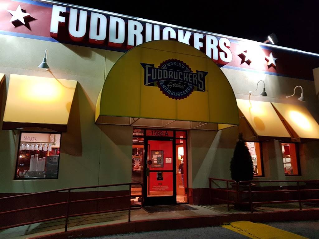 Fuddruckers | restaurant | 1592A Rockville Pike, Rockville, MD 20852, USA | 3014683501 OR +1 301-468-3501