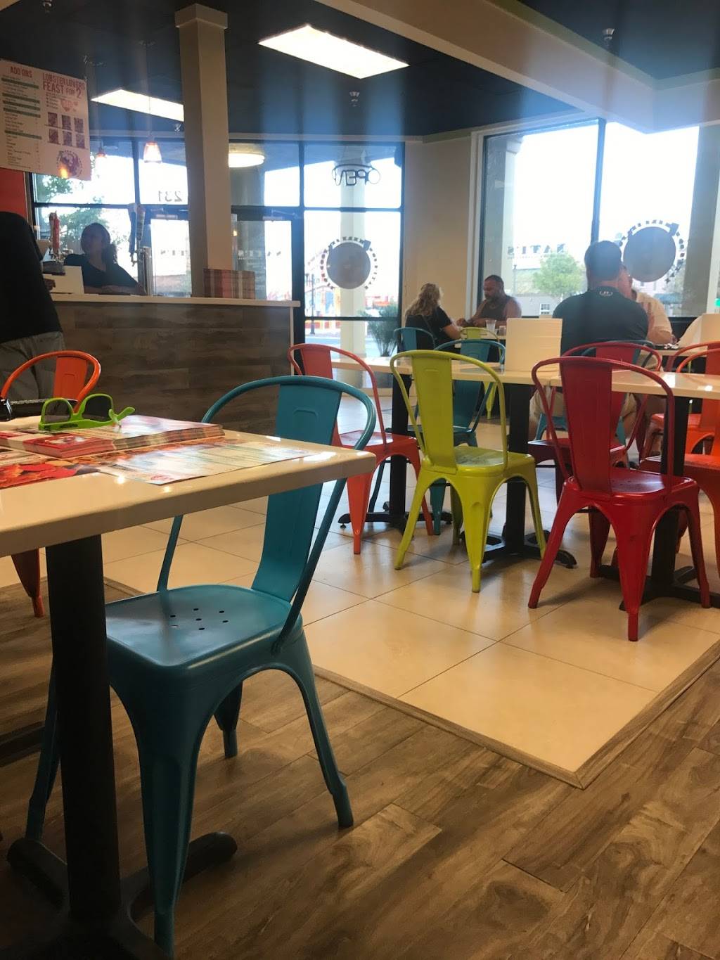 Natis Southern Seafood Boil | restaurant | 231 Broadway, Kissimmee, FL 34741, USA | 4072013387 OR +1 407-201-3387