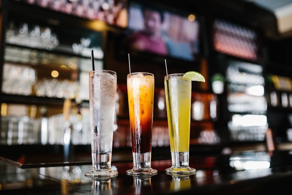 Sumittra Thai Cuisine | restaurant | 213 W Washington St, Charles Town, WV 25414, USA | 3048858747 OR +1 304-885-8747