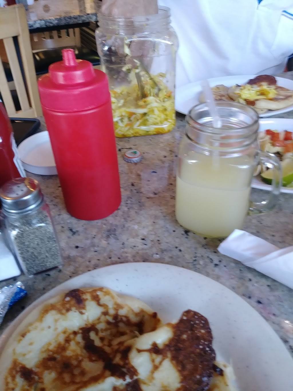 El Tikal Restaurant | restaurant | 353 Summer St, Lynn, MA 01905, USA | 3394404226 OR +1 339-440-4226