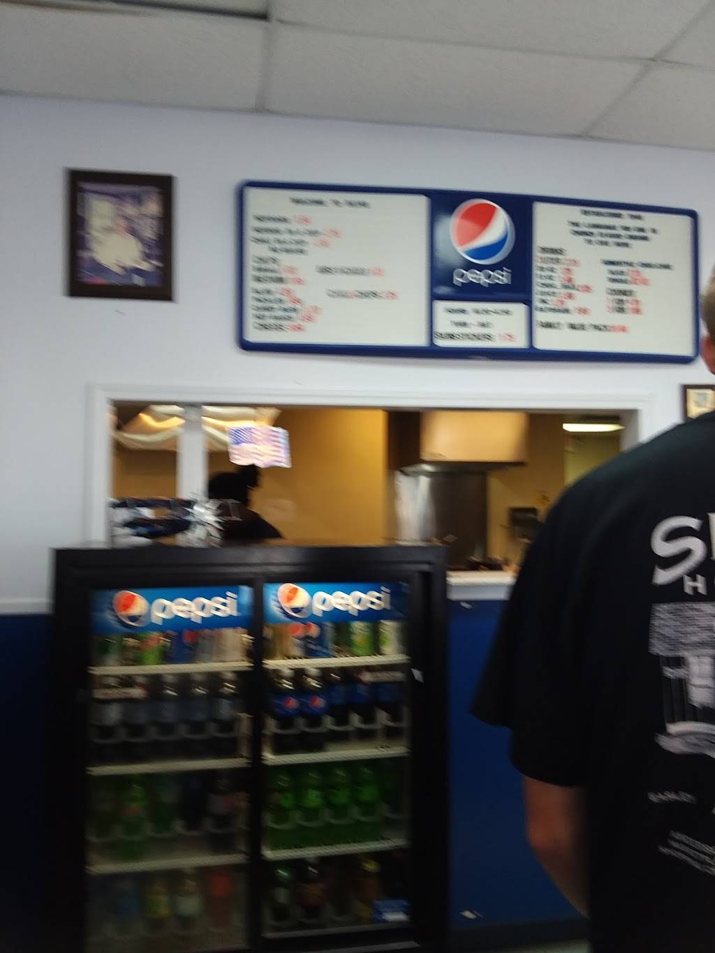 Skins Hot dogs | meal takeaway | 275 Market St, Seneca, SC 29678, USA | 8648859811 OR +1 864-885-9811