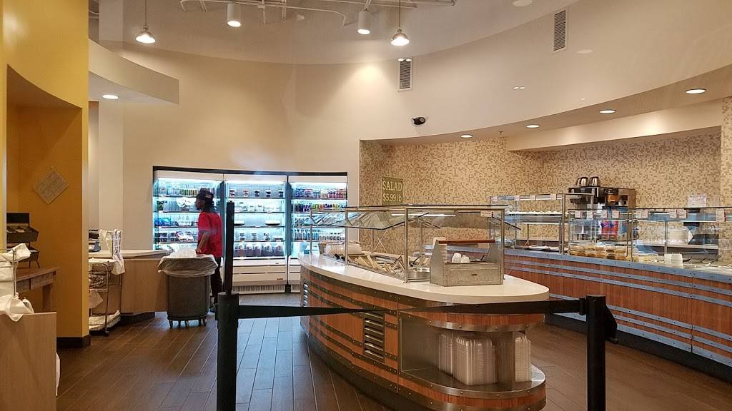 K&W Carolina Kitchen | restaurant | 1758 Owen Dr, Fayetteville, NC 28304, USA | 9103231485 OR +1 910-323-1485