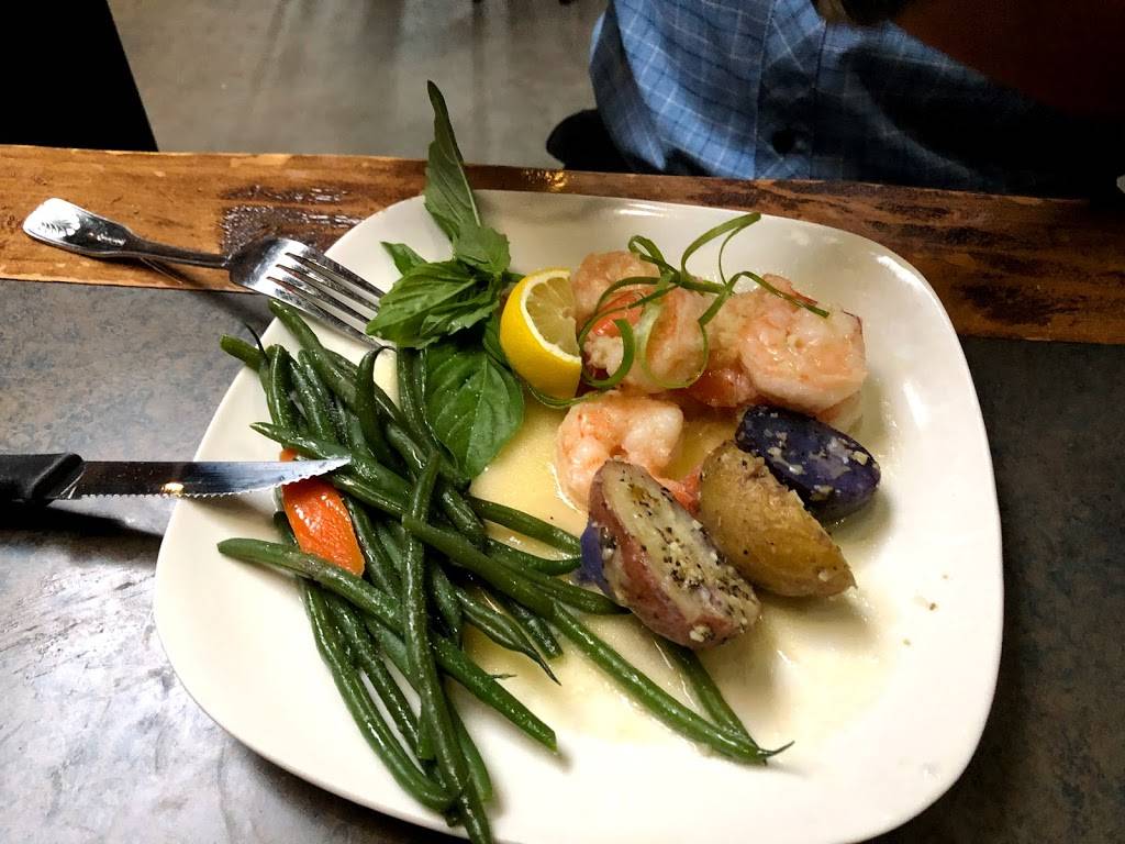 The Shire Bar & Bistro | restaurant | 465 NW Chehalis Ave, Chehalis, WA 98532, USA | 3607483720 OR +1 360-748-3720