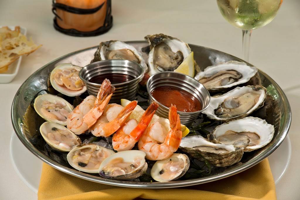 Wild Goose Tavern | restaurant | 512 Main St, Chatham, MA 02633, USA | 5089455590 OR +1 508-945-5590