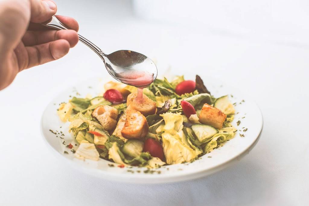 Sportsmens Den | restaurant | 15001 Sibley Rd, Riverview, MI 48193, USA | 7344794800 OR +1 734-479-4800