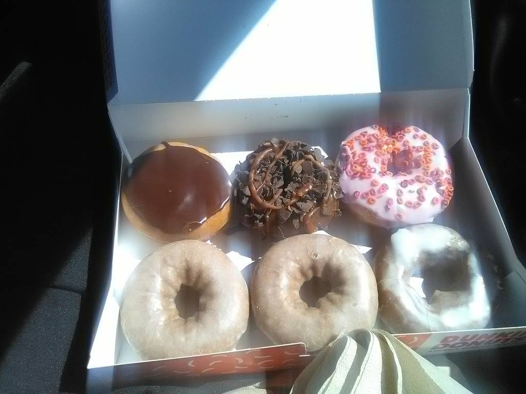 Dunkin | bakery | 1300 Scottsville Rd, Rochester, NY 14624, USA | 5852355660 OR +1 585-235-5660