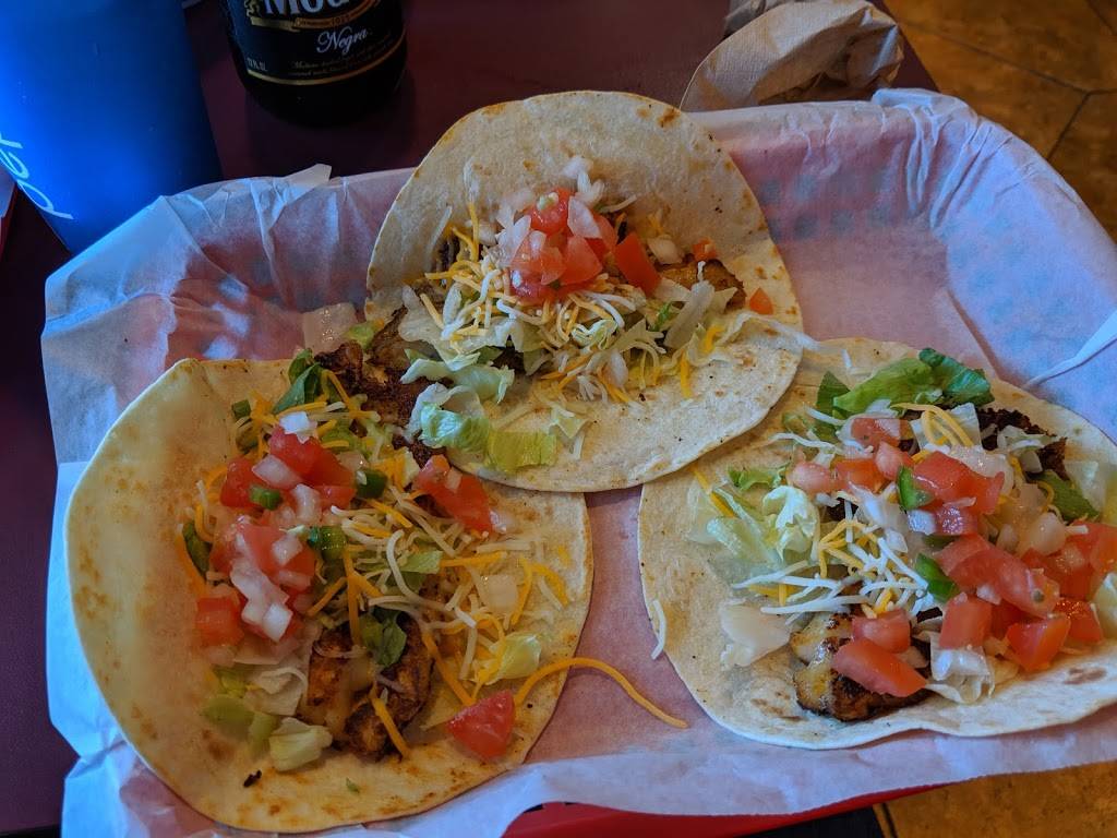 Viva Mexican Grill | restaurant | 2424 S Croatan Hwy, Nags Head, NC 27959, USA | 2524411601 OR +1 252-441-1601