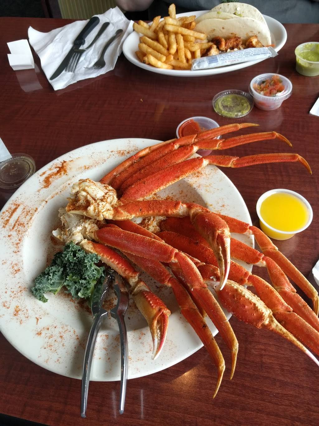 Surf Rider | restaurant | 105 Rens Rd suit A, Poquoson, VA 23662, USA | 7578680080 OR +1 757-868-0080