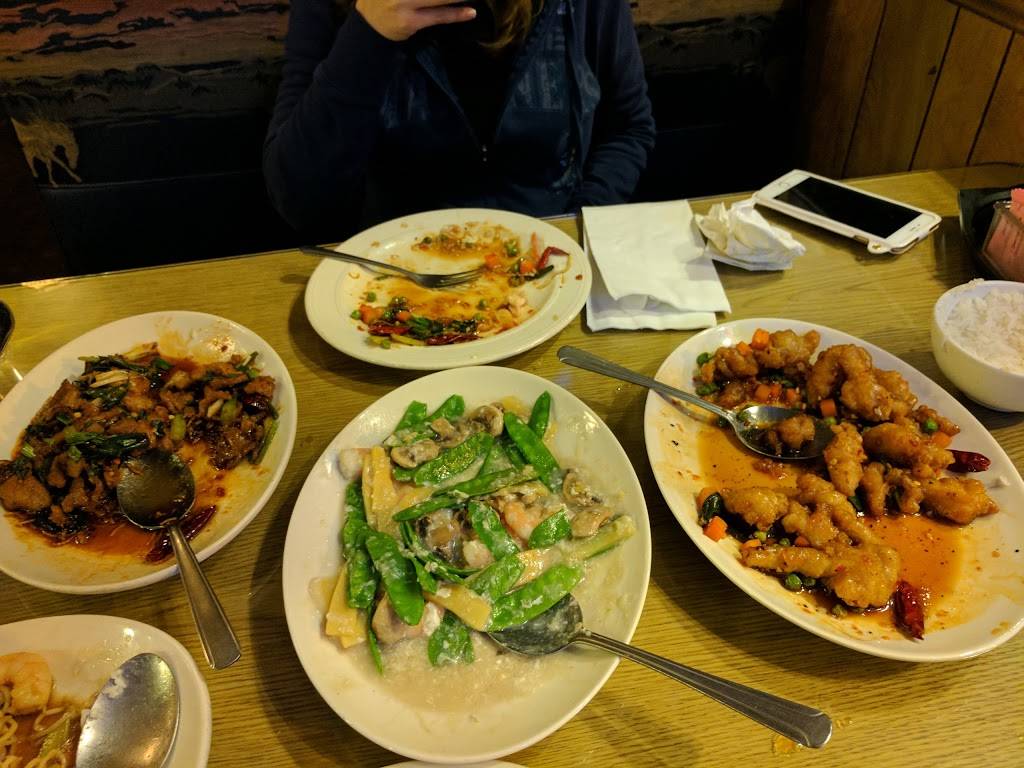 King Wha Restaurant | restaurant | 605 SW 152nd St, Burien, WA 98166, USA | 2062430323 OR +1 206-243-0323