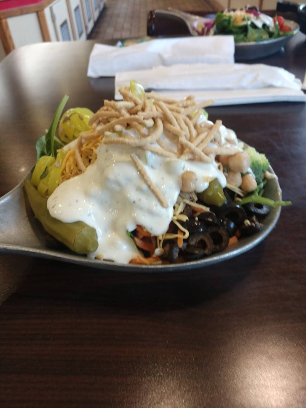 Iron Skillet Restaurant | restaurant | 6910 W Bert Kouns Industrial Loop, Shreveport, LA 71129, USA | 3186866111 OR +1 318-686-6111