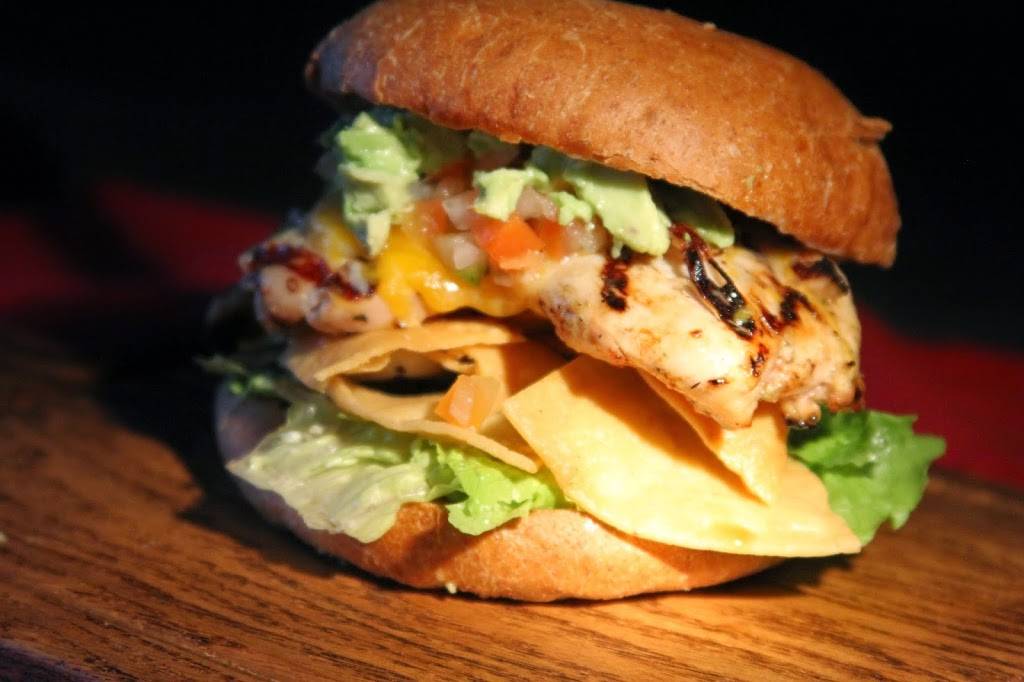 Roxannes | night club | 1115 E Wardlow Rd, Long Beach, CA 90807, USA | 5624264777 OR +1 562-426-4777