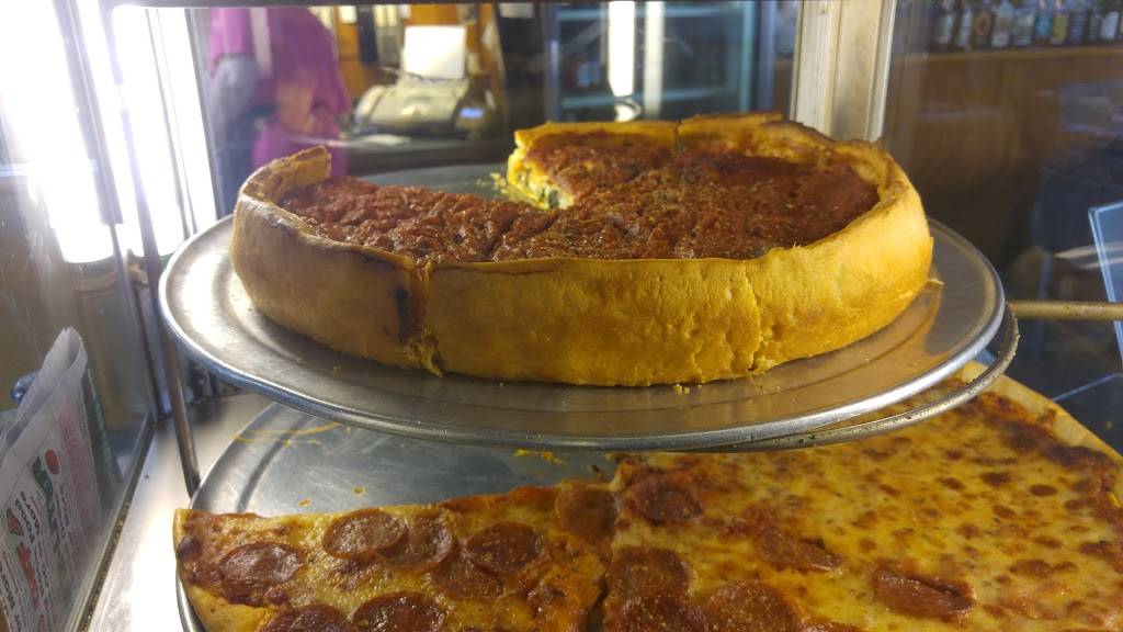 Nancys Pizza | restaurant | 2930 N Broadway, Chicago, IL 60657, USA | 7738831977 OR +1 773-883-1977