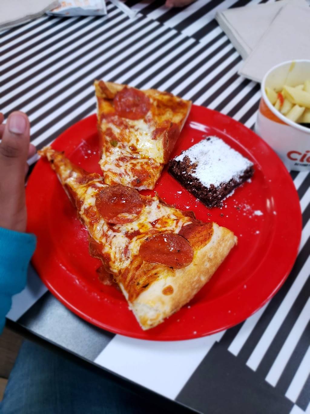 Cicis | restaurant | 6311 Airline Park Shopping Center, Metairie, LA 70003, USA | 5048182422 OR +1 504-818-2422