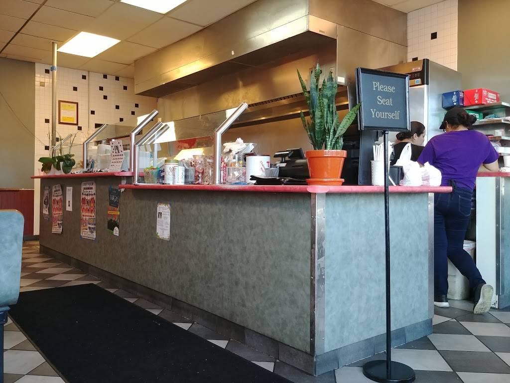 Tacos El Caporal (28th St) | restaurant | 1717 28th St SW, Wyoming, MI 49519, USA | 6162612711 OR +1 616-261-2711