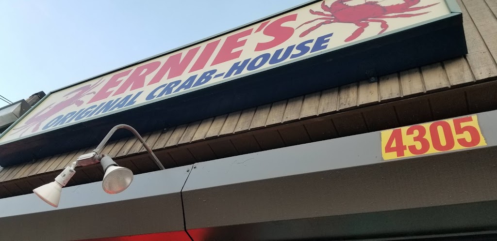 Ernies Crab House | restaurant | 4305 Bladensburg Rd, Brentwood, MD 20722, USA | 3017793013 OR +1 301-779-3013