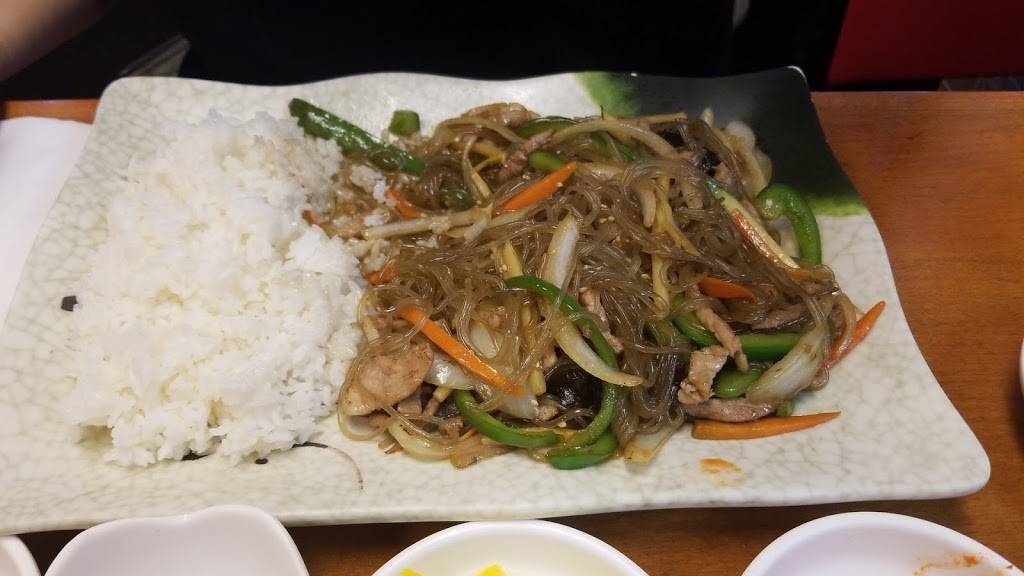 Hunan Deli Korean & Chinese Restaurant | restaurant | 7200 Telegraph Square Dr, Lorton, VA 22079, USA | 7033374242 OR +1 703-337-4242