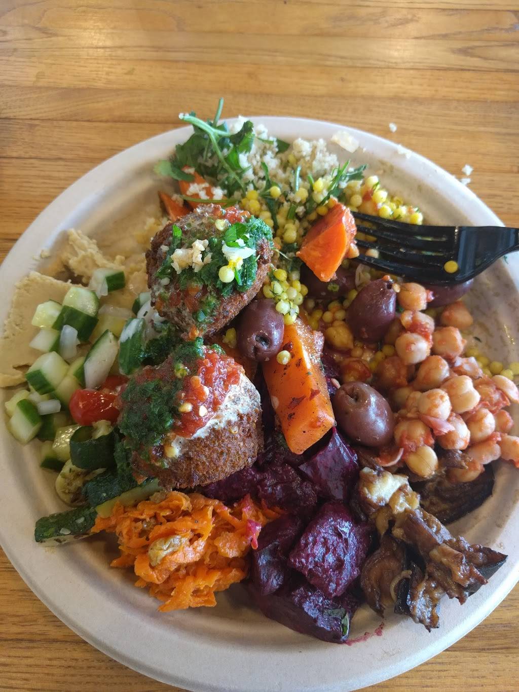 Moshes Golden Falafel | restaurant | 3910 McCullough Ave, San Antonio, TX 78212, USA | 2109949838 OR +1 210-994-9838