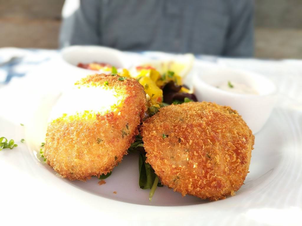 Salt & Pepper Restaurant | restaurant | 38 Main St, Tiburon, CA 94920, USA | 4154353594 OR +1 415-435-3594