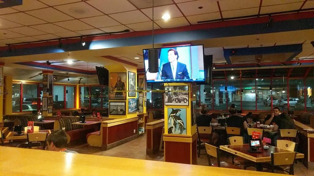 Red Robin Gourmet Burgers and Brews | restaurant | 6600 Topanga Canyon, #49H, Canoga Park, CA 91303, USA | 8188831060 OR +1 818-883-1060