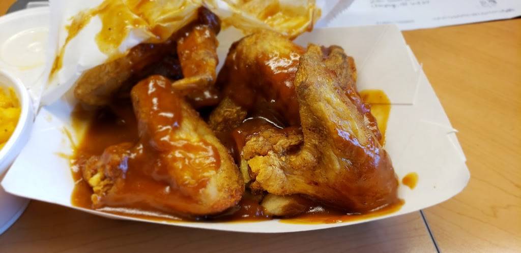 Wood N Hog Barbecue & Mobile Catering | restaurant | 904 N 4th St, Champaign, IL 61820, USA | 2176070120 OR +1 217-607-0120