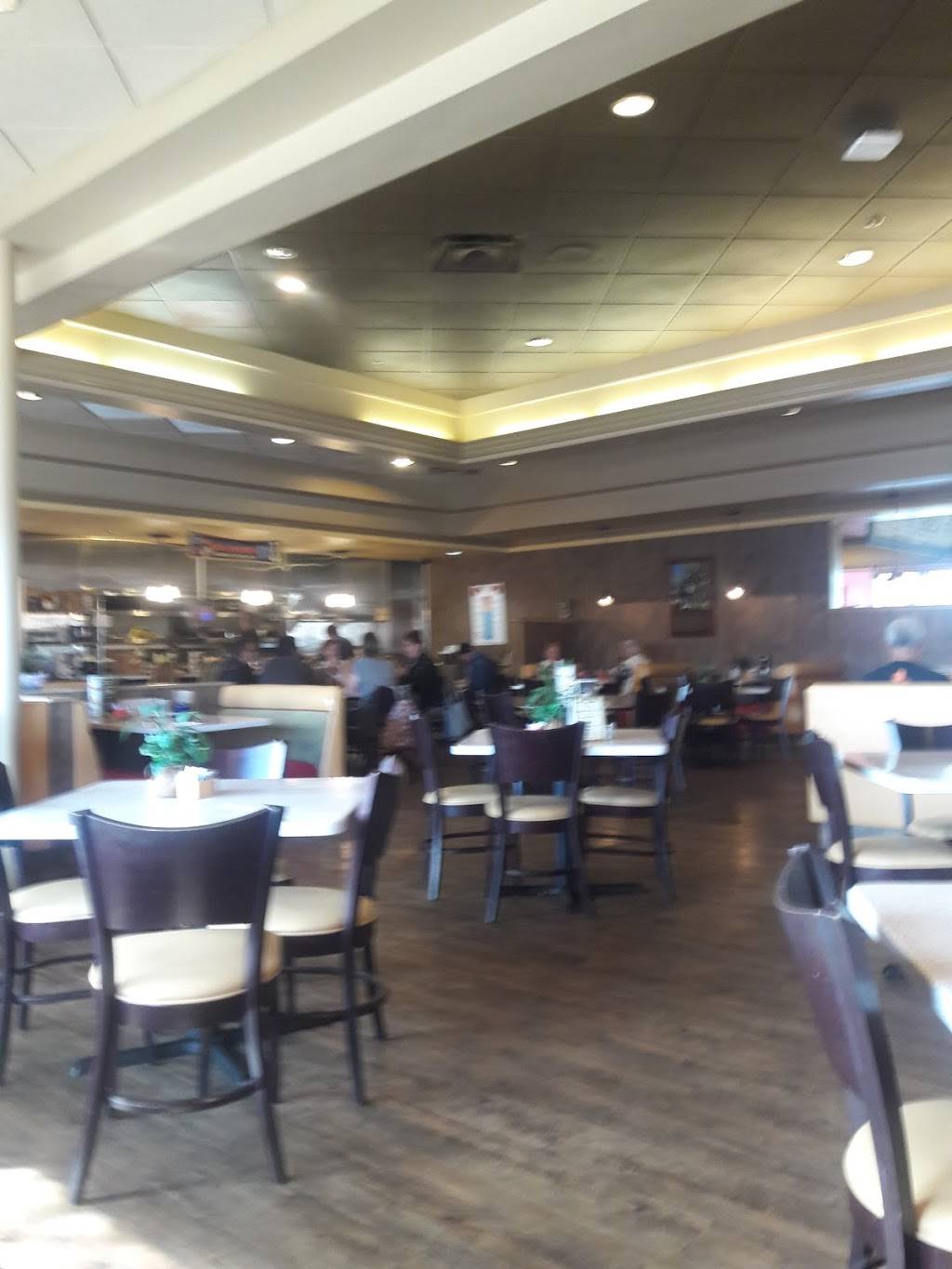 Circle Center West | shopping mall | 1801 Ximeno Ave, Long Beach, CA 90815, USA | 2135532200 OR +1 213-553-2200