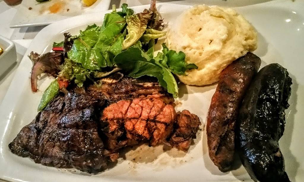 Los Parrilleros | restaurant | 10775 NW 41st St, Doral, FL 33178, USA | 3055970019 OR +1 305-597-0019