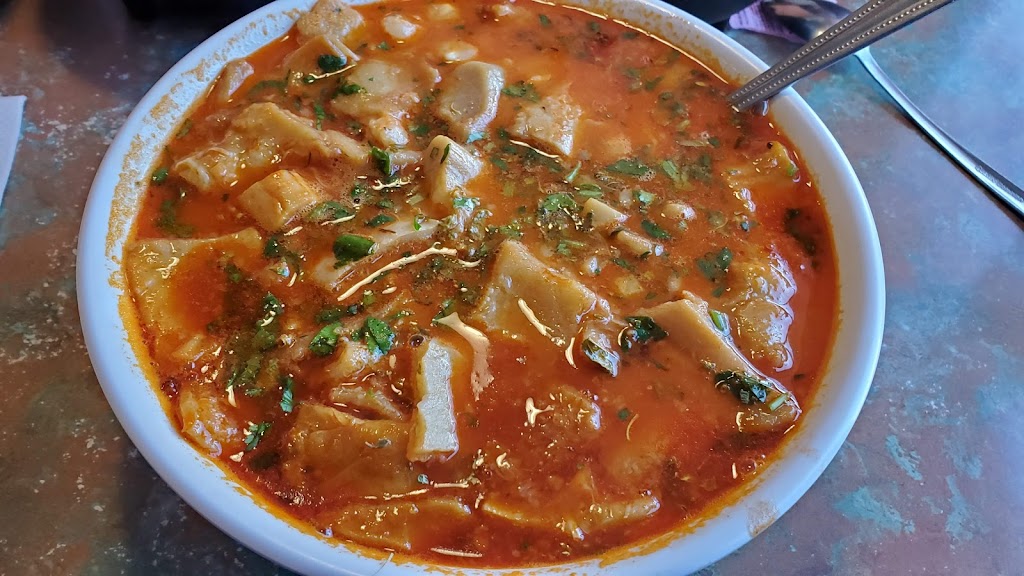 El Coyote Loco | restaurant | 31455 CA-18, Lucerne Valley, CA 92356, USA | 7602482482 OR +1 760-248-2482