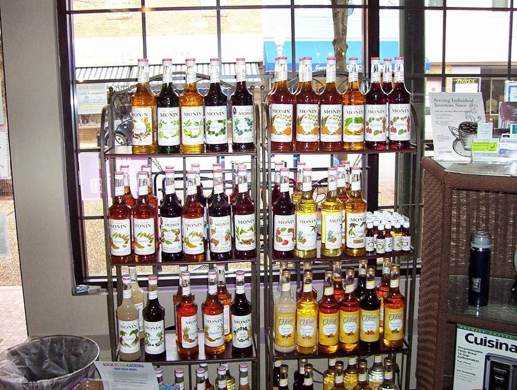 Main Street Daily Grind Coffeehouse and Cafe | cafe | 215 E Main St, Front Royal, VA 22630, USA | 5406353556 OR +1 540-635-3556