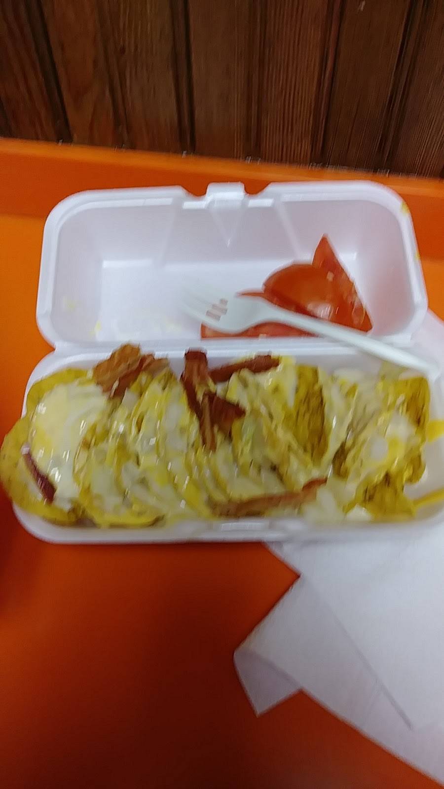 Boz Hot Dogs | restaurant | 596 S Schuyler Ave, Kankakee, IL 60901, USA | 8159330815 OR +1 815-933-0815