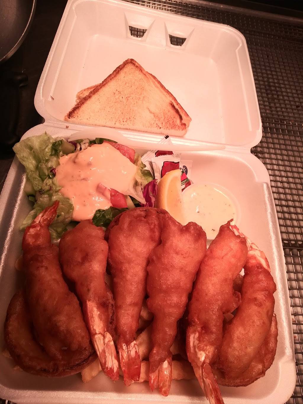 Big Burger V | restaurant | 11207 W Hardy Rd, Houston, TX 77076, USA | 7136954595 OR +1 713-695-4595