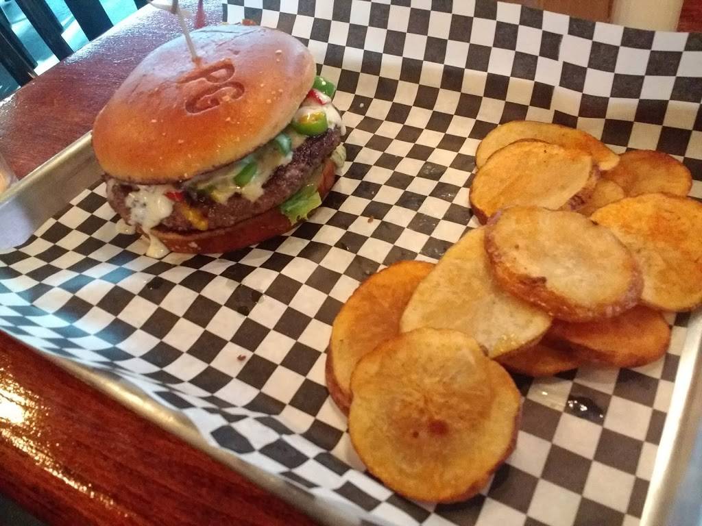 Pouring Glory Growler Fill Station | restaurant | 1001 Bryan Ave, Fort Worth, TX 76104, USA | 6827075441 OR +1 682-707-5441