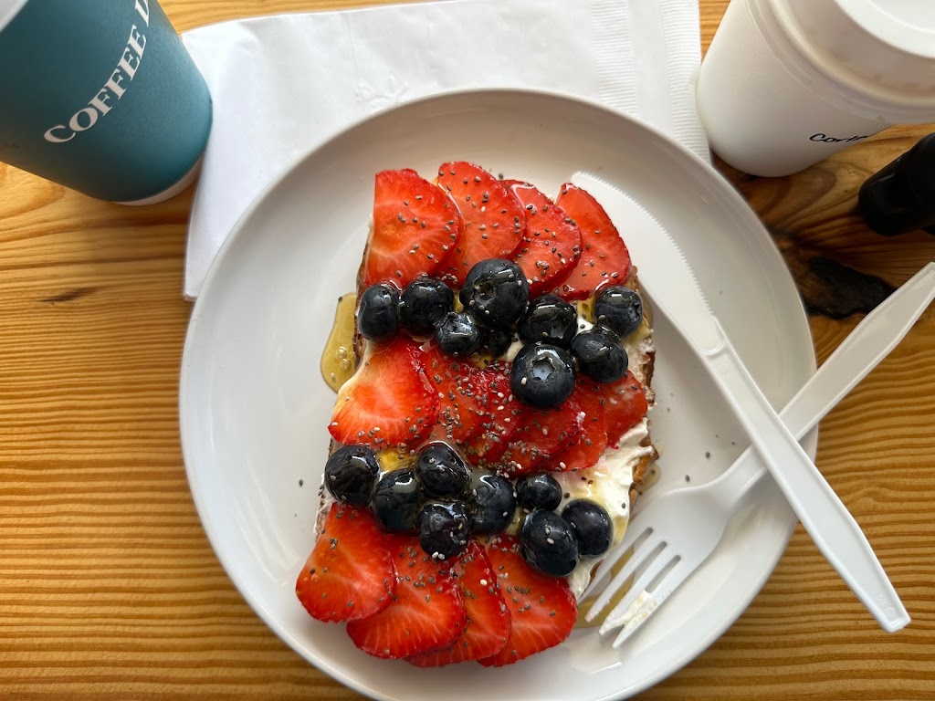 Coffee Daze | cafe | 3236 E Douglas Ave STE 100, Wichita, KS 67208, USA | 3163589543 OR +1 316-358-9543