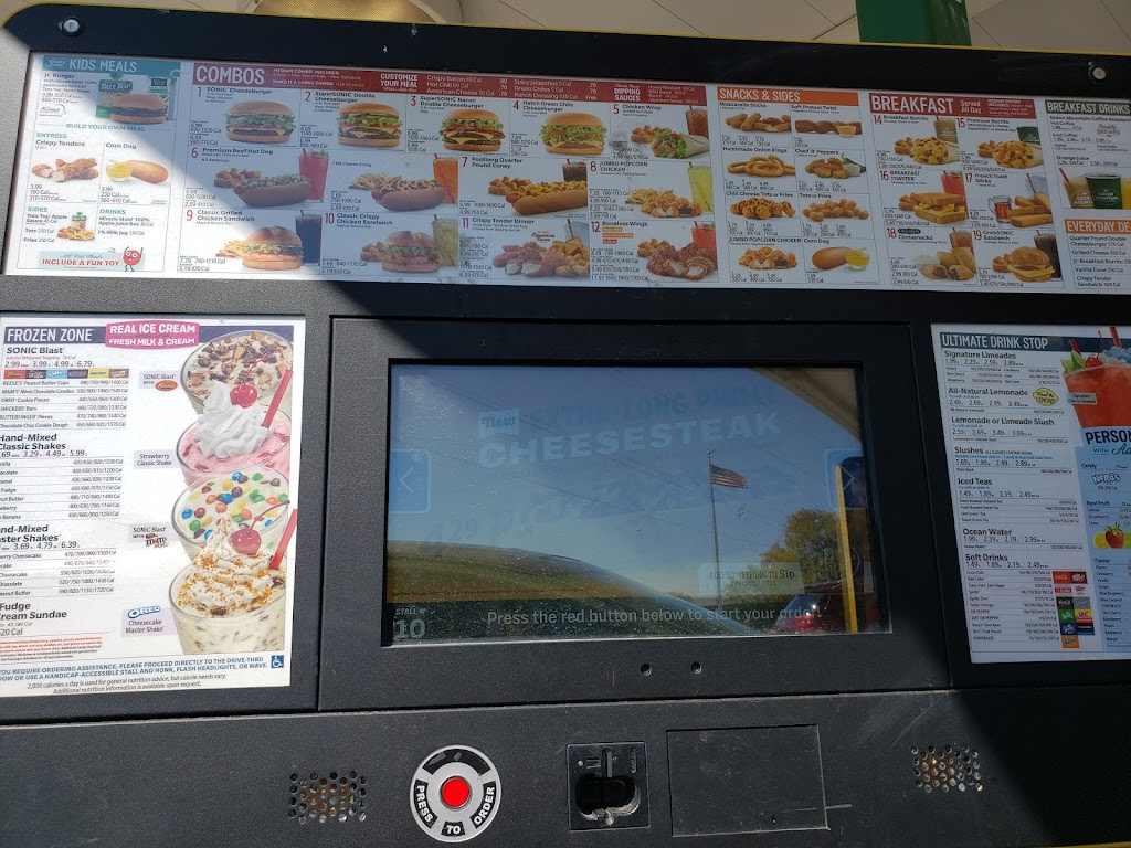 Sonic Drive-In | restaurant | 125 S Greeley Hwy, Cheyenne, WY 82007, USA | 3074320053 OR +1 307-432-0053