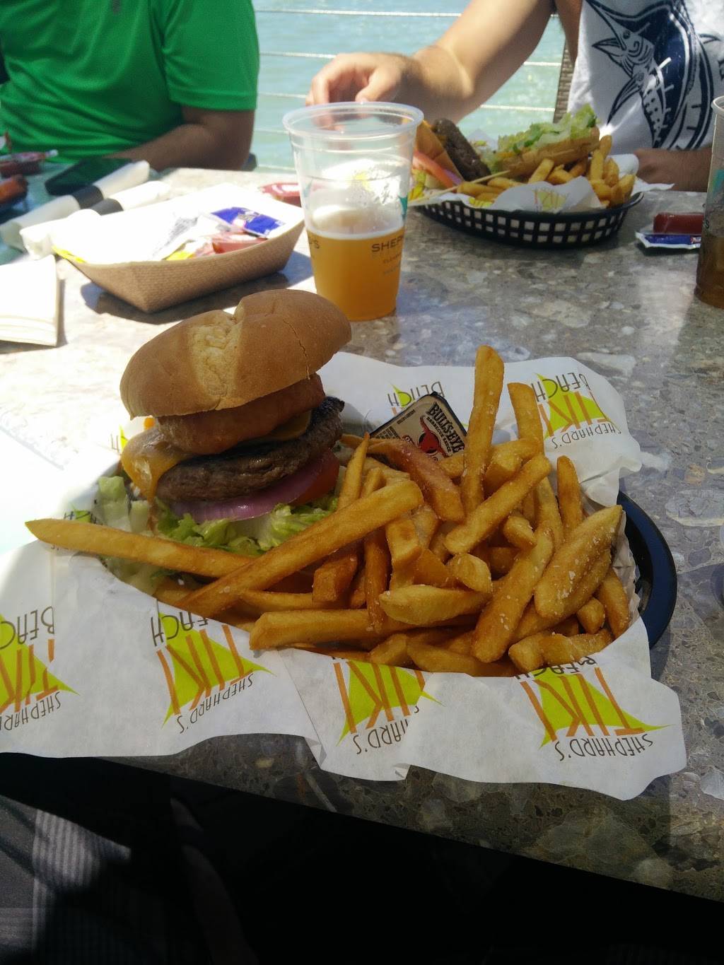 Shephards Tiki Beach Bar & Grill | restaurant | 619 S Gulfview Blvd, Clearwater Beach, FL 33767, USA | 7274425107 OR +1 727-442-5107