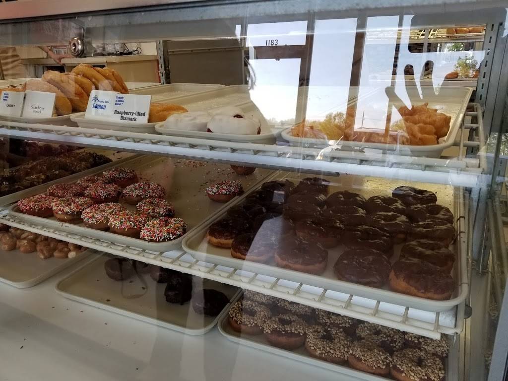 LaMars Donuts and Coffee | bakery | 1183 W Kansas St, Liberty, MO 64068, USA | 8167928630 OR +1 816-792-8630