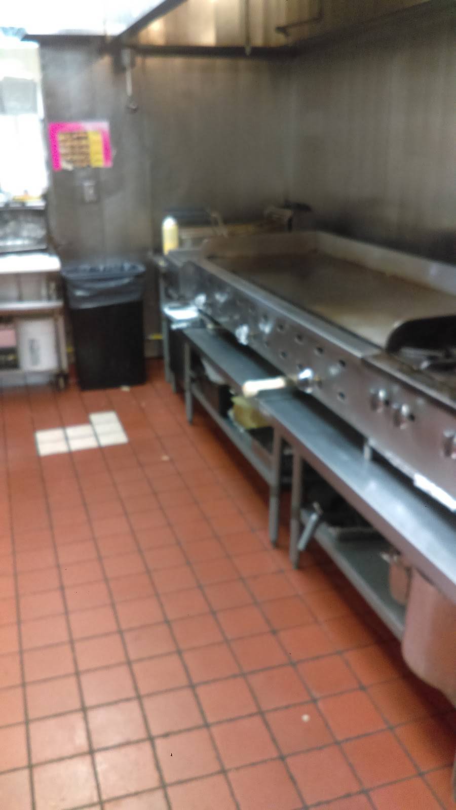 Albertos Mexican Food | restaurant | 41805 Moreno Rd, Temecula, CA 92590, USA | 9516945029 OR +1 951-694-5029