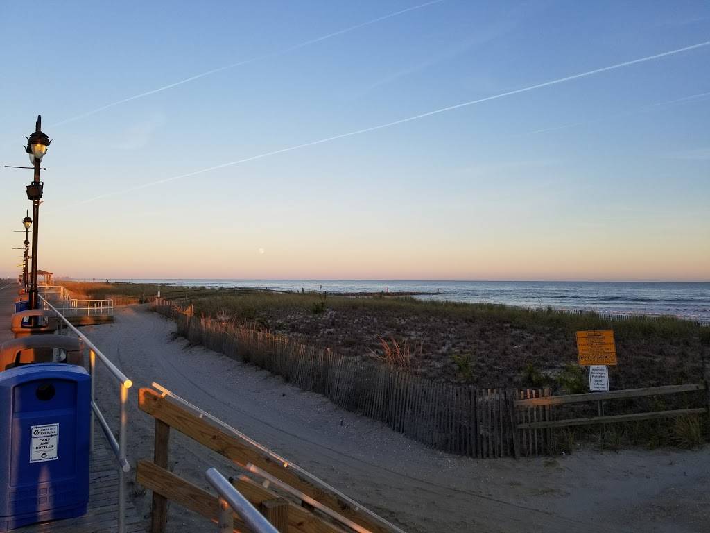 Litterers Food Court | restaurant | 840-842 Boardwalk, Ocean City, NJ 08226, USA | 6093998244 OR +1 609-399-8244