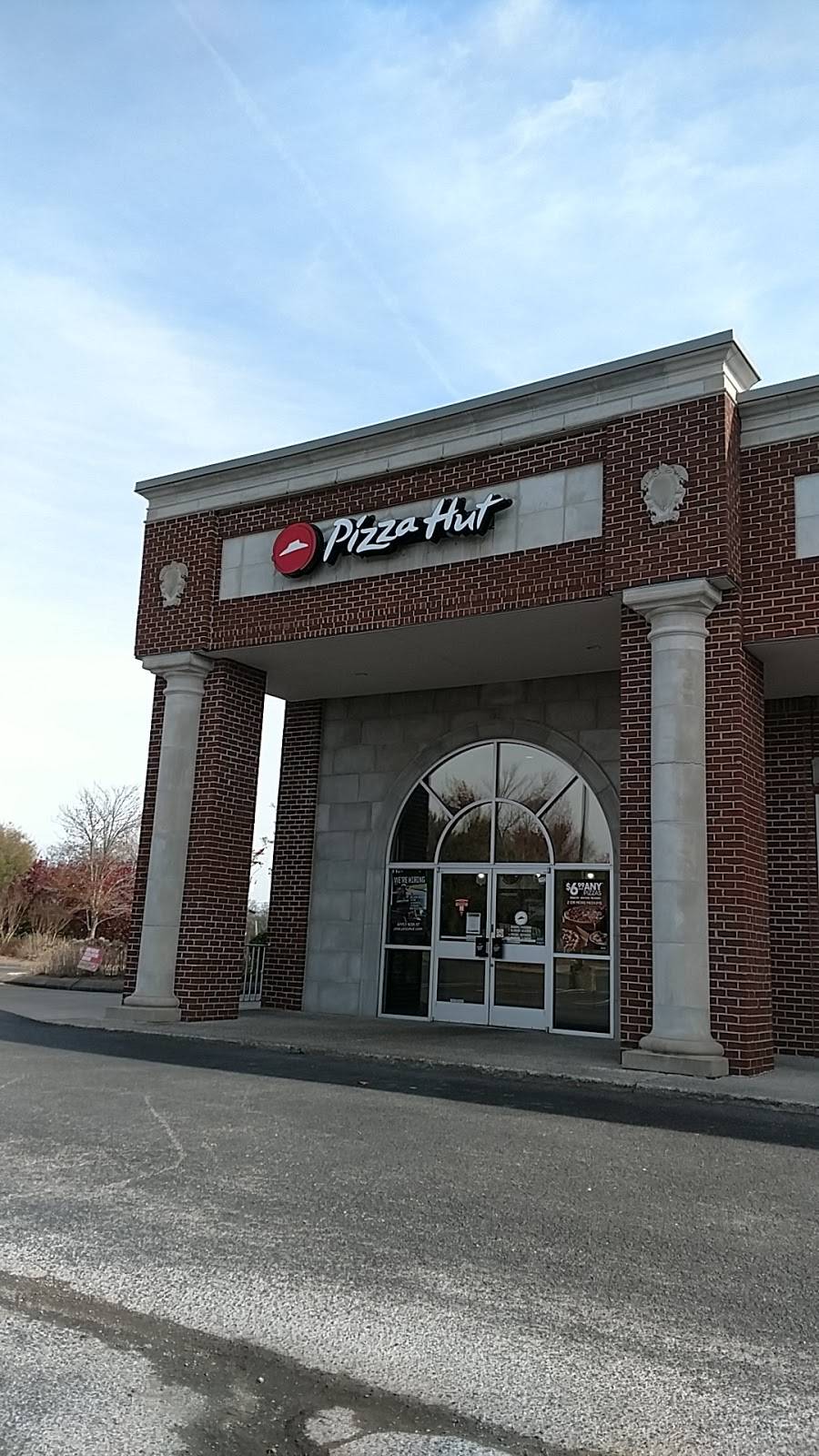 Pizza Hut | meal takeaway | 5000 Spedale Ct, Spring Hill, TN 37174, USA | 6153021544 OR +1 615-302-1544